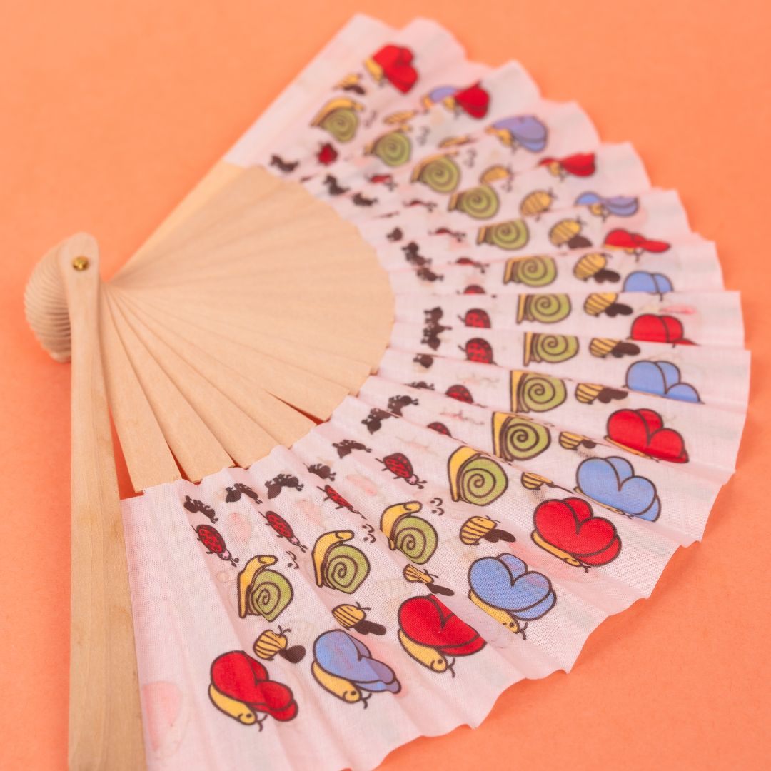 Best Stylish Animals Printing Hand Folding Bamboo Fans to Stay Cool